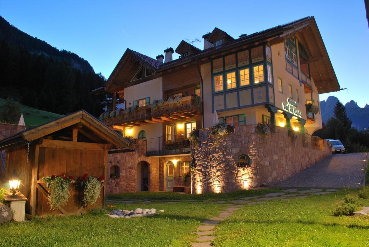 Hotel Garni Val De Costa à Canazei Extérieur photo