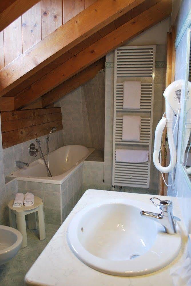 Hotel Garni Val De Costa à Canazei Extérieur photo