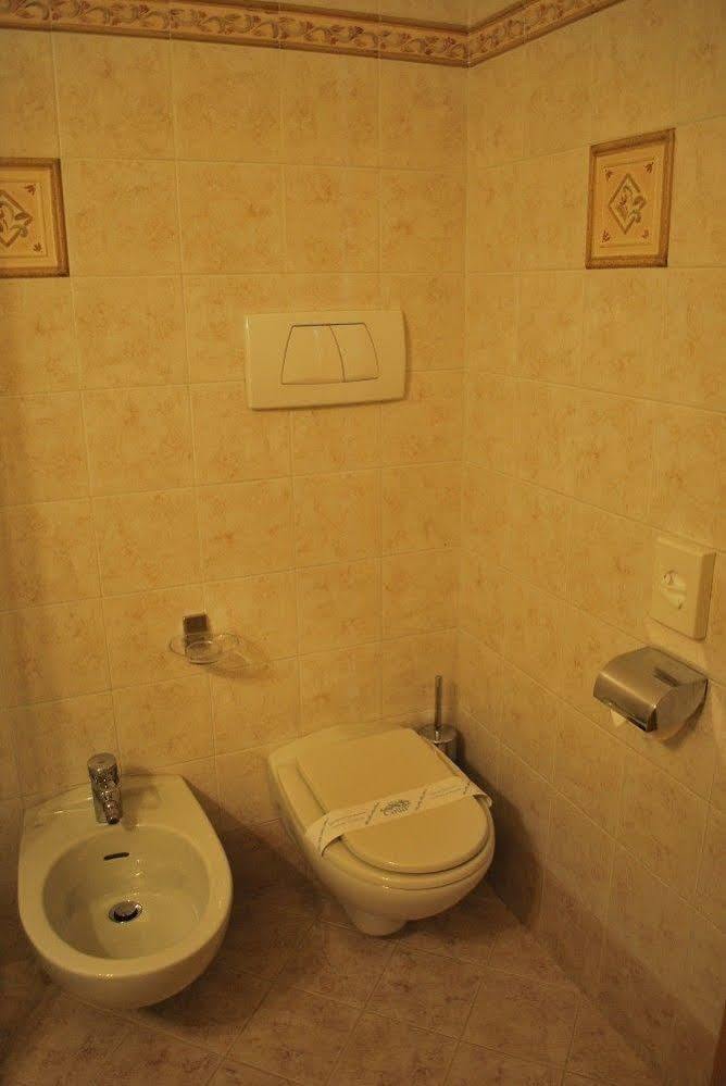 Hotel Garni Val De Costa à Canazei Extérieur photo