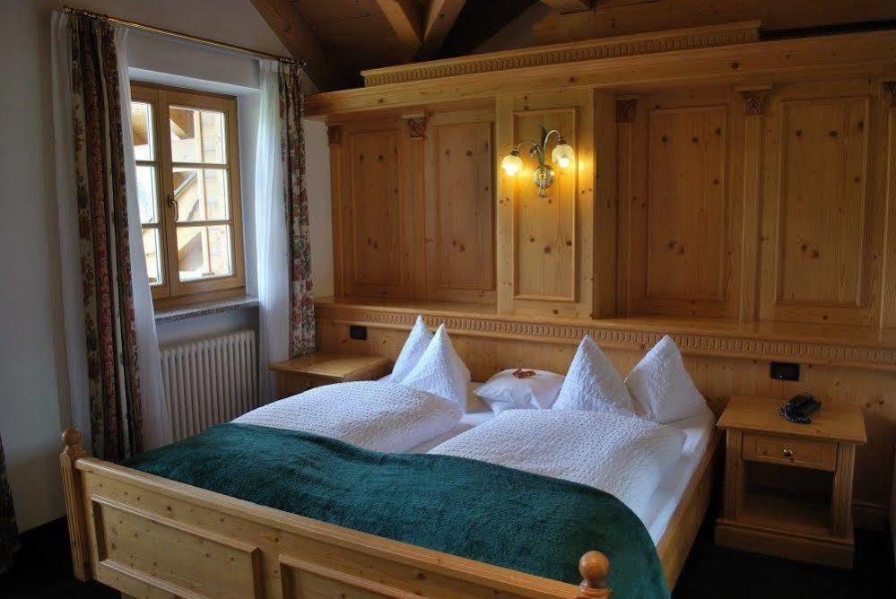 Hotel Garni Val De Costa à Canazei Extérieur photo